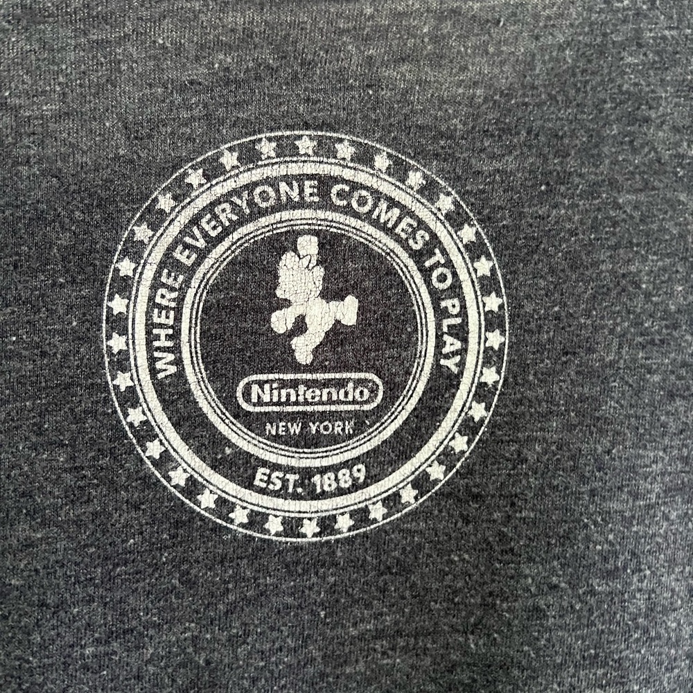 Nintendo NYC official Men’s Small T Shirt - Picture 5 of 5
